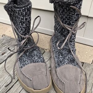 Madden Girl Tan Suede & Black Tweed Winter Boots Sz 7.5 Pullon Flat